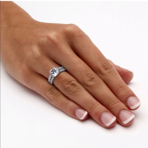 •Palm Beach Jewelry• CZ Princess Engagement Ring - Picture 3 of 5